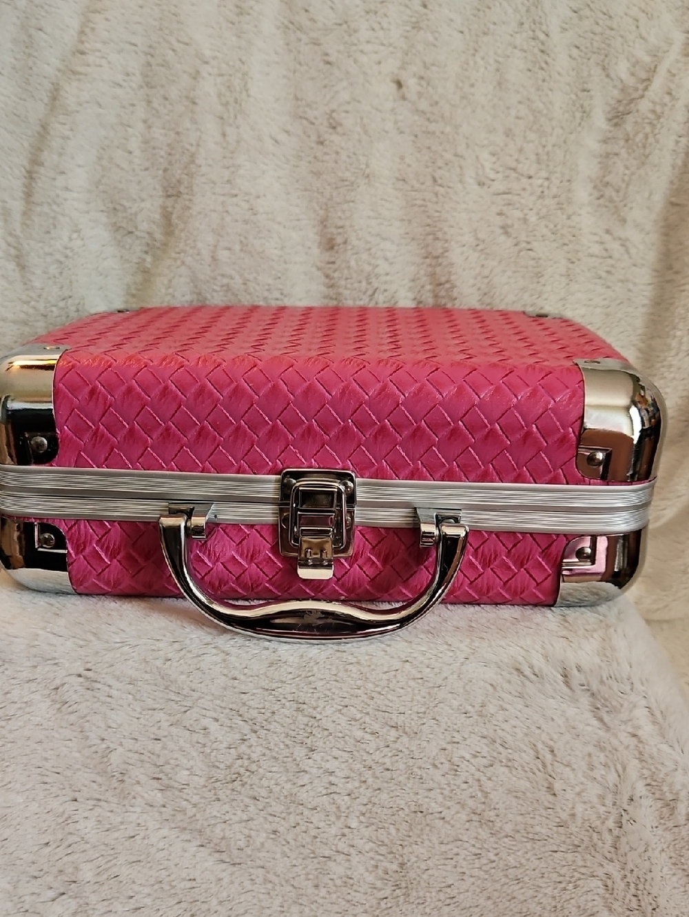 Source Unknown Hot Pink Woven Cosmetic Case with Silver Accents
